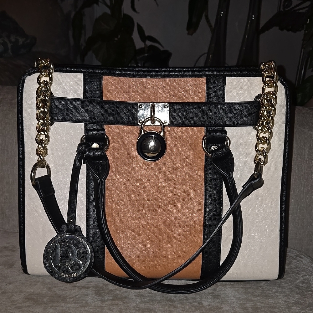 Elegant Black and Tan Satchel